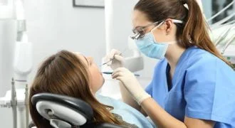 ۱۰ توصیه‌ی ساده و کاربردی برای غلبه بر اضطراب دندانپزشکی